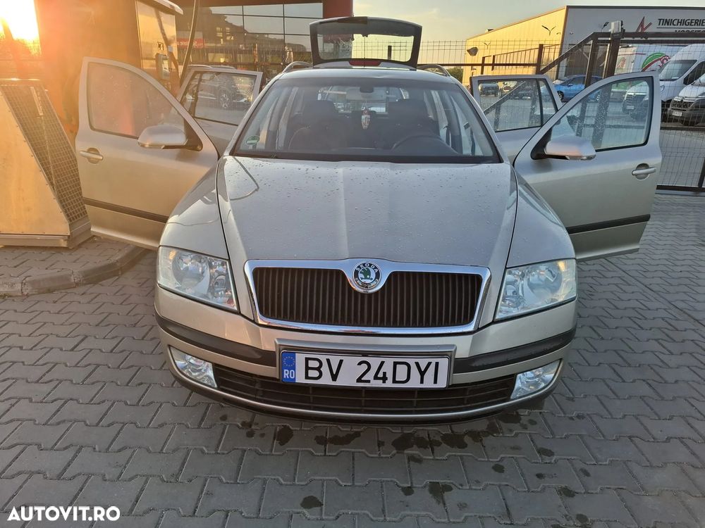 Skoda Octavia 2.0 FSI Edition 100 - 1