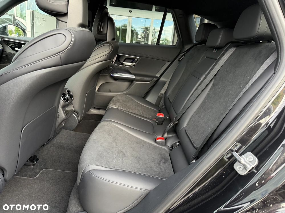 Mercedes-Benz GLC 220 d mHEV 4-Matic AMG Line - 14