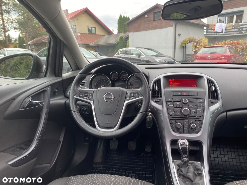 Opel Astra 1.4 Turbo Design Edition - 30