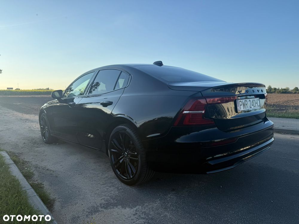 Volvo S60 B5 B AWD Ultimate Dark - 37