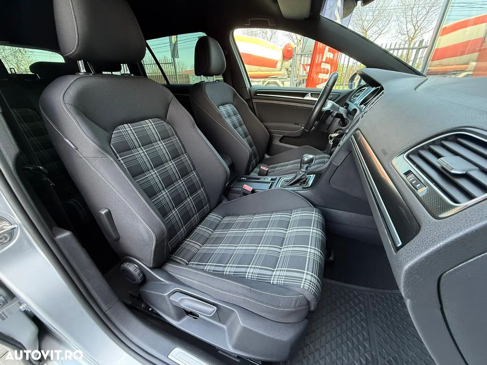 Volkswagen Golf GTD (BlueMotion Technology) DSG - 15
