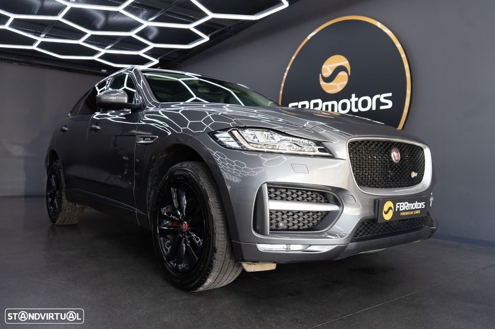 Jaguar F-Pace 20d Aut. R-Sport - 11