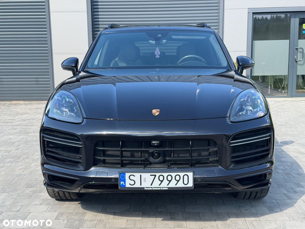 Porsche Cayenne - 5