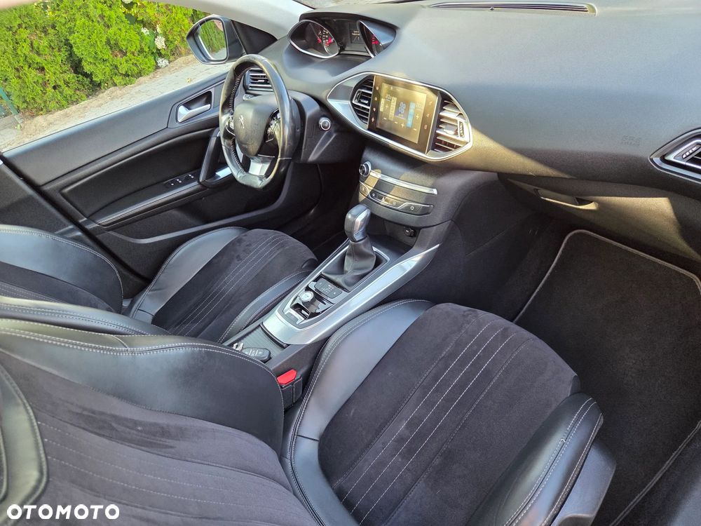 Peugeot 308 BlueHDi 120 EAT6 Stop & Start Allure - 13