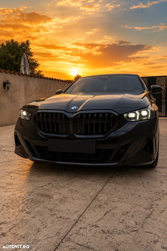 BMW Seria 5 520i AT MHEV - 2