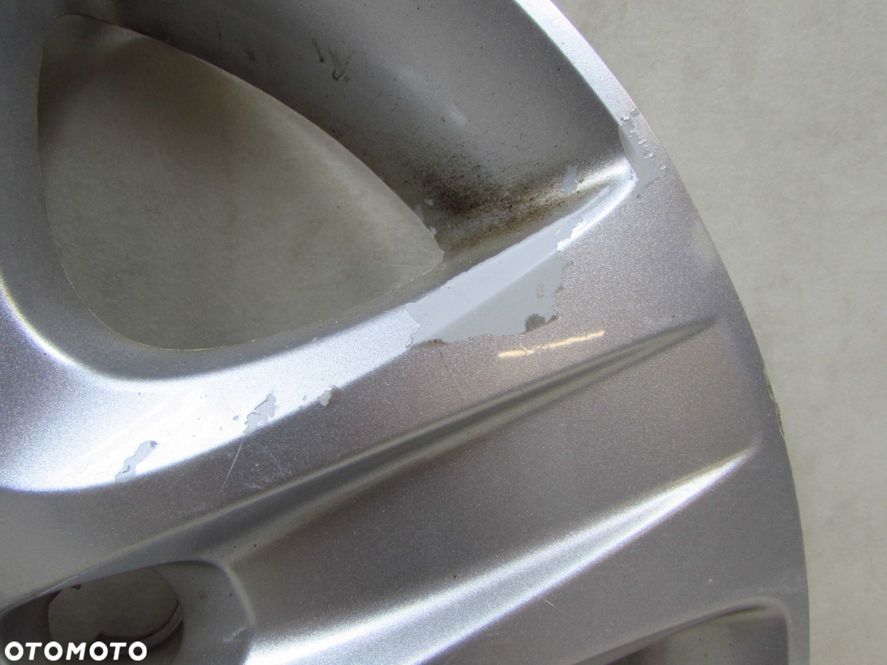 OPEL ASTRA H  KOLPAK STRUKTURALNY DEKIELEK ORYGIANALNY FELGI 16" 13282335 5X120 - 2