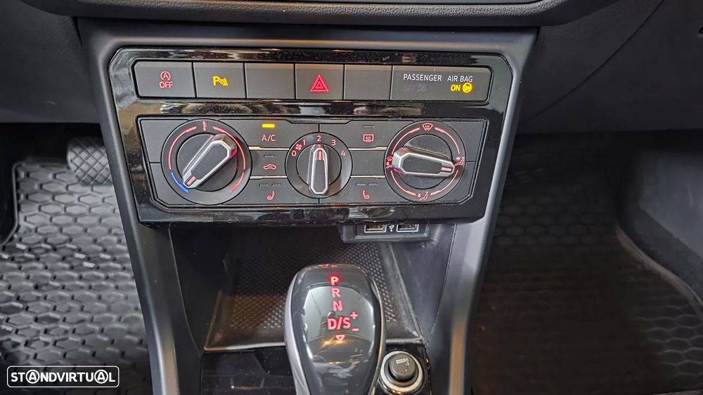VW T-Cross 1.0 TSI Life DSG - 11