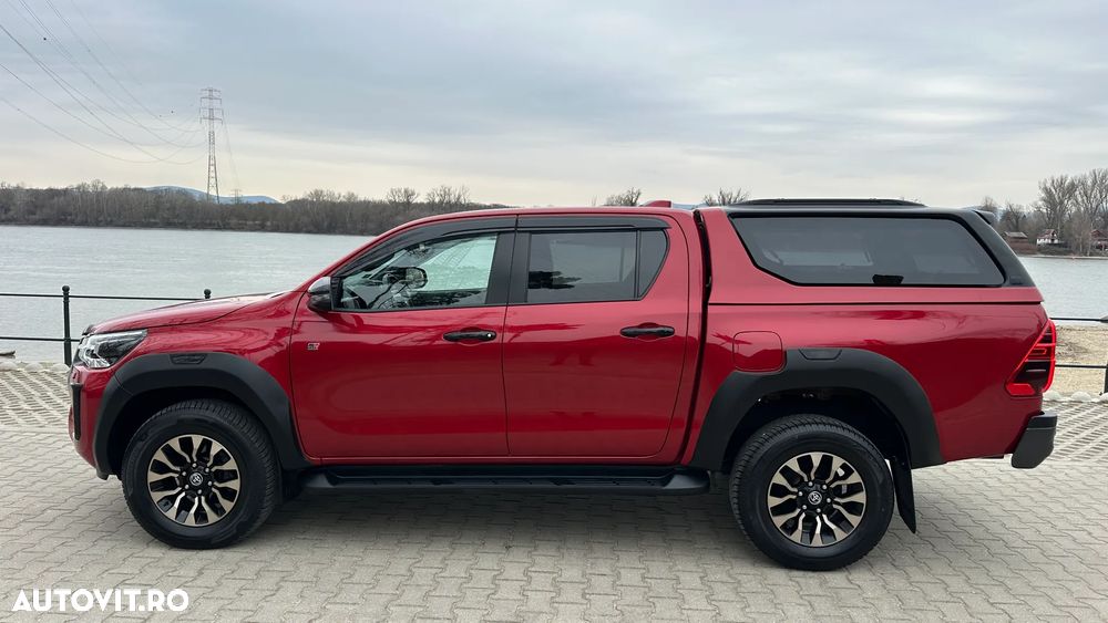 Toyota Hilux 2.8D 204CP 4x4 Double Cab AT GR Sport II - 6