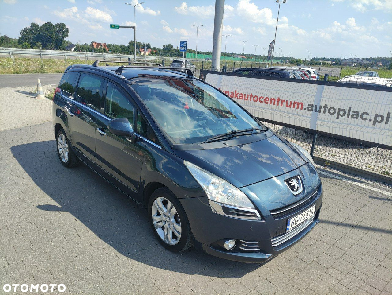 Peugeot 5008 - 2