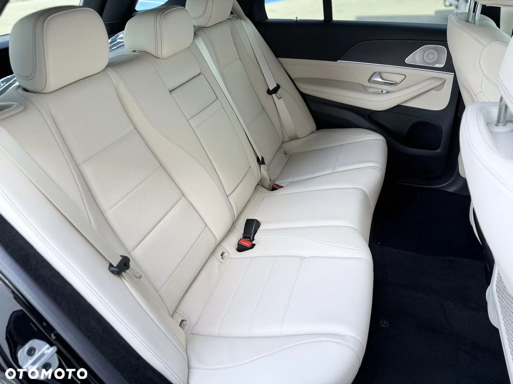 Mercedes-Benz GLE - 36