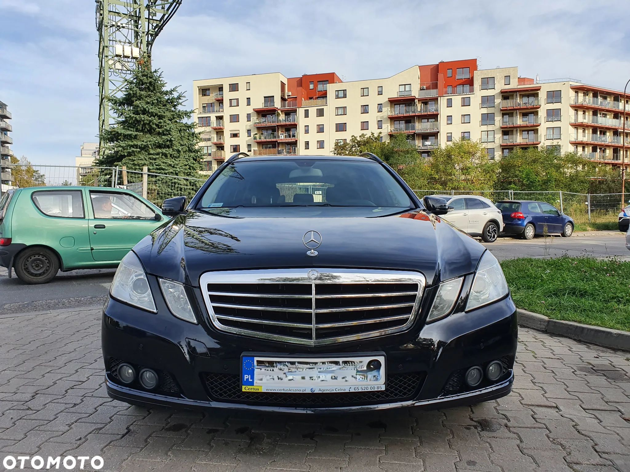 Mercedes-Benz Klasa E 220 T CDI DPF BlueEFFICIENCY Automatik - 1