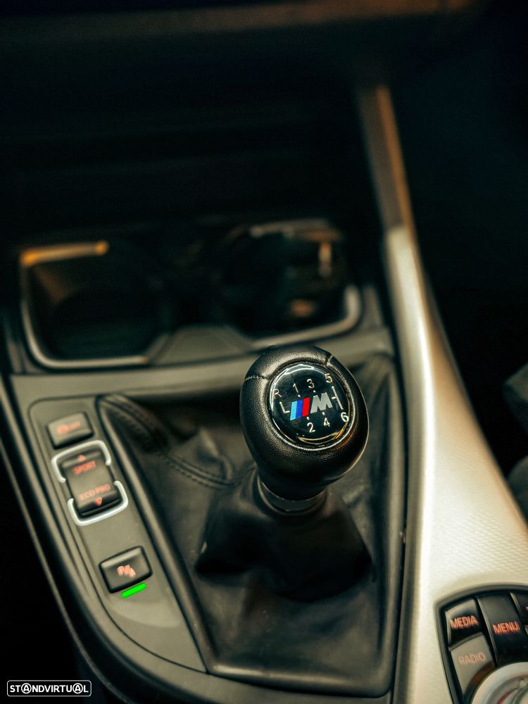BMW 220 d Coupe Pack M - 6