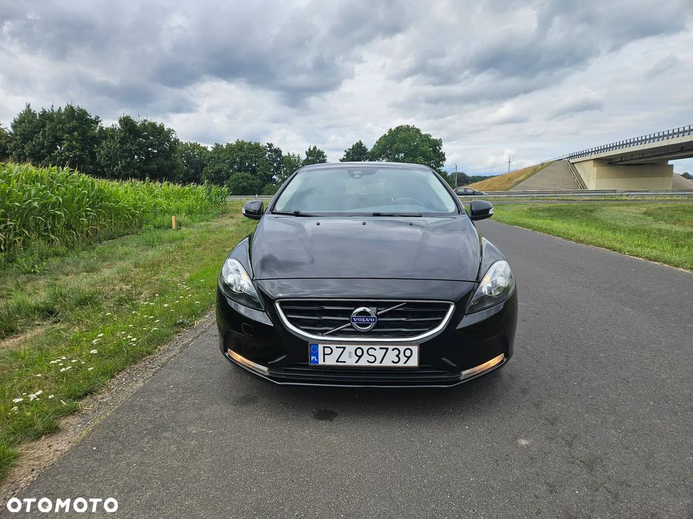Volvo V40 D2 - 2