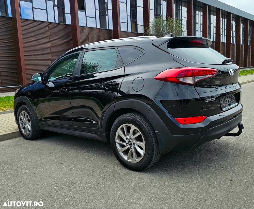 Hyundai Tucson blue 1.7 CRDi 2WD DCT Premium - 20
