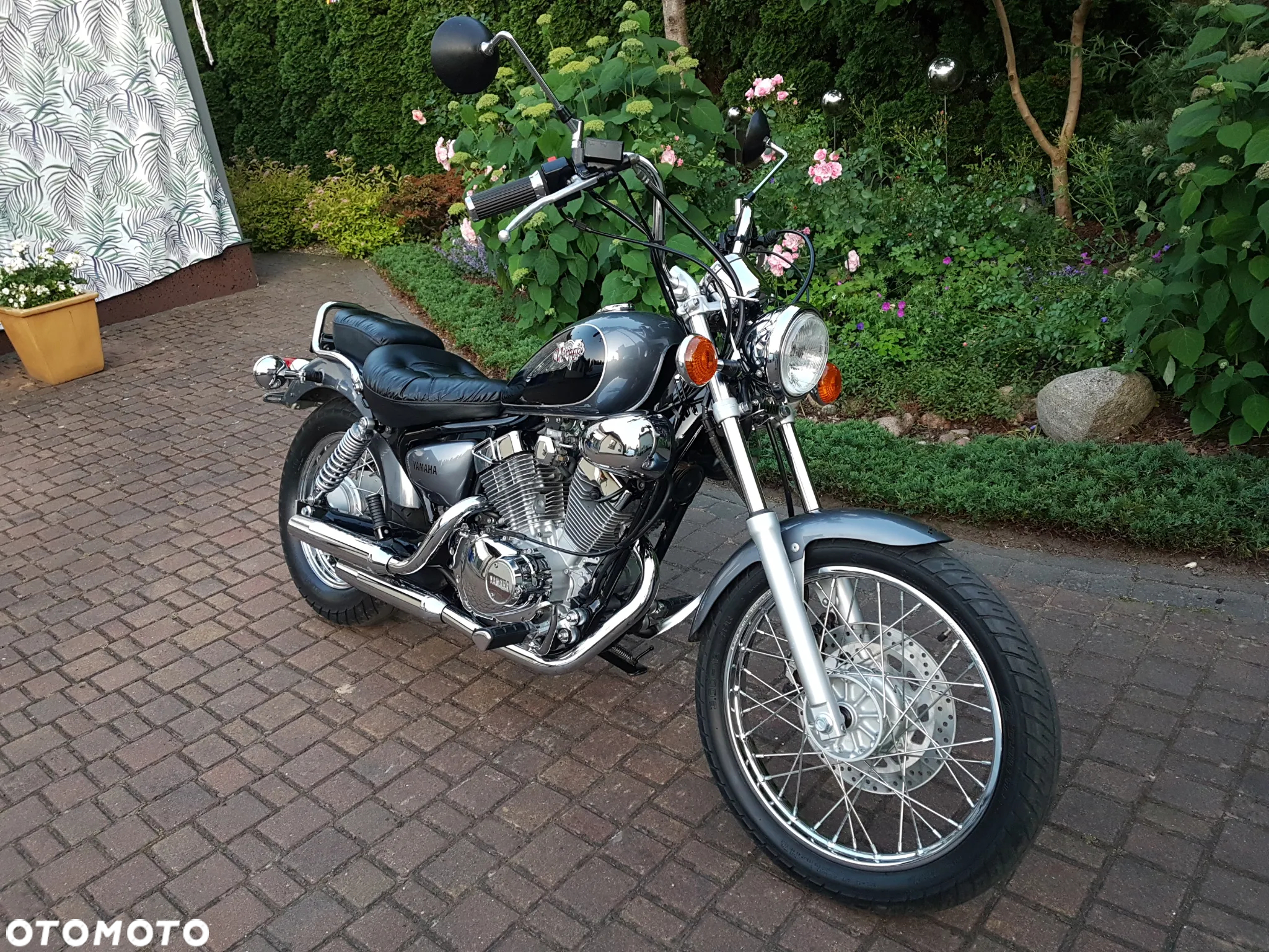 Yamaha XV - 9