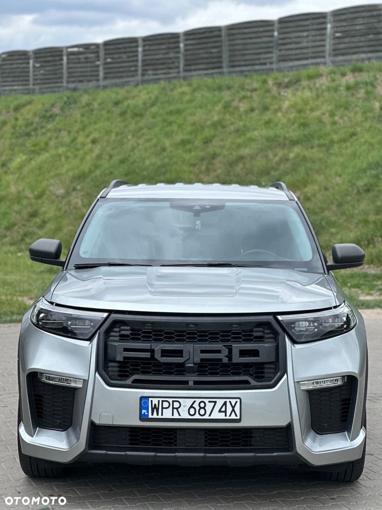 Ford Explorer - 2