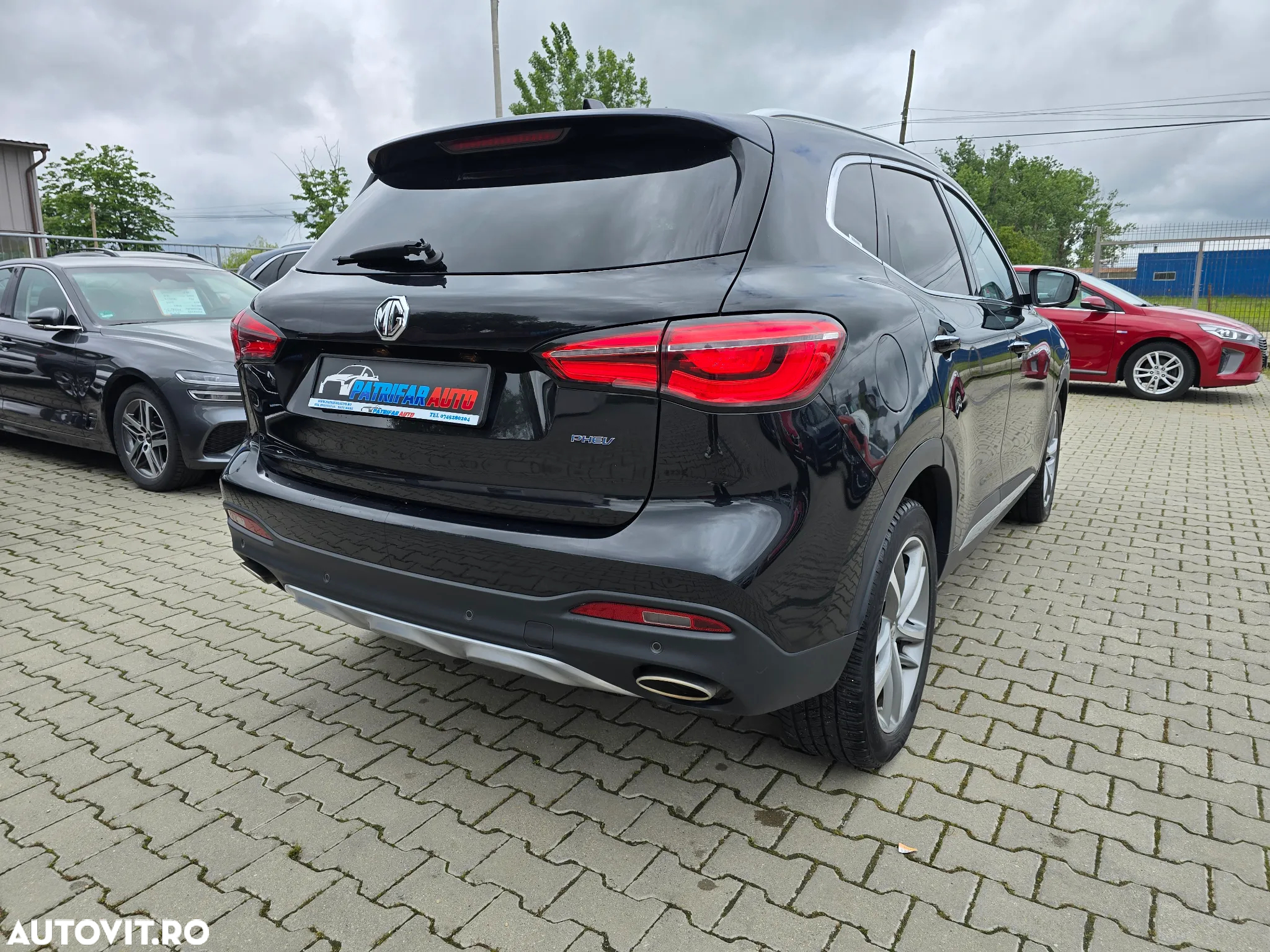 MG EHS 1.5T-GDI PHEV Luxury - 5