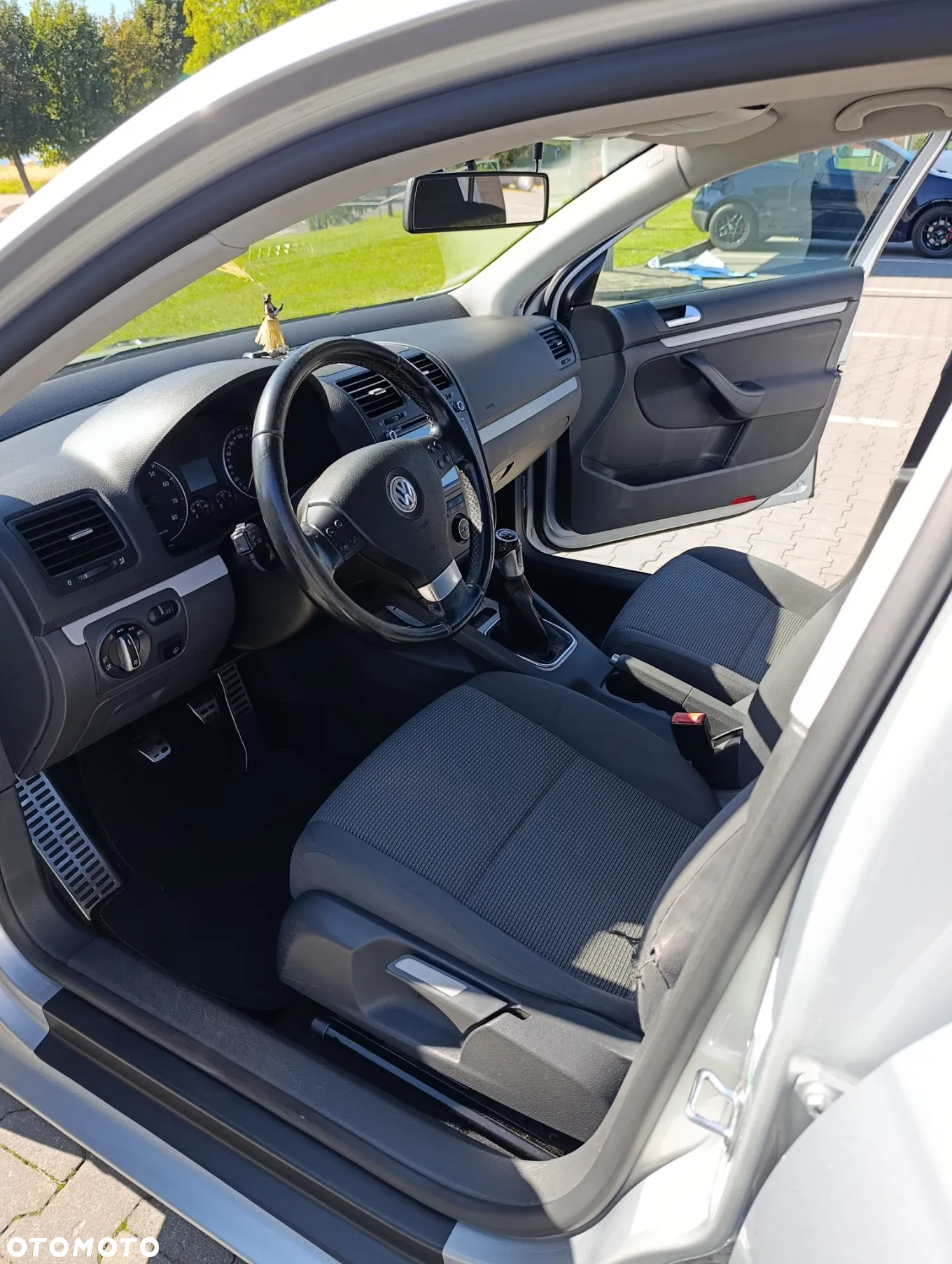 Volkswagen Golf - 9
