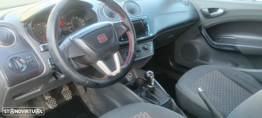 SEAT Ibiza 1.4 TDI DPF Sport Edition - 6