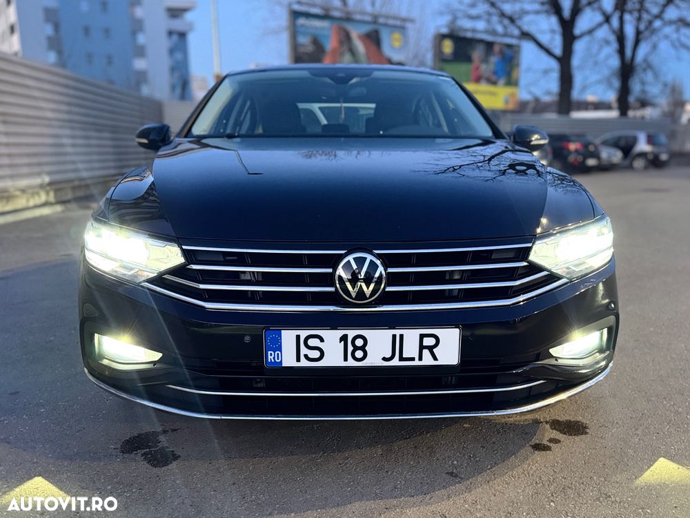 Volkswagen Passat 2.0 TDI DSG Highline - 9