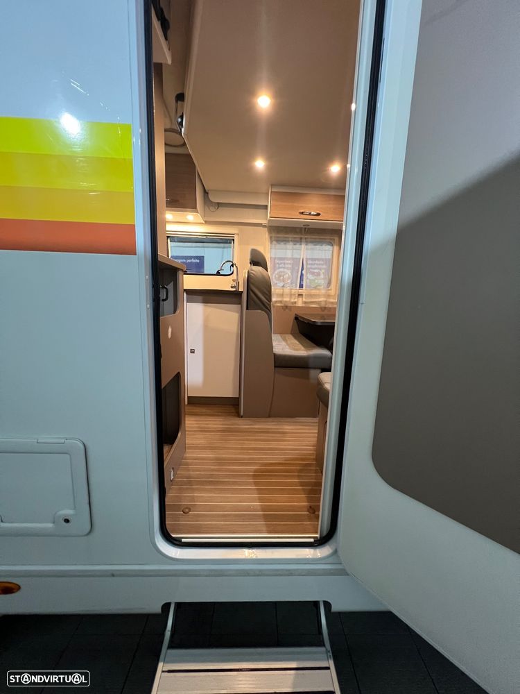 Etrusco T 6900 SB L4H3 Euro 6 5 lugares livrete - 30