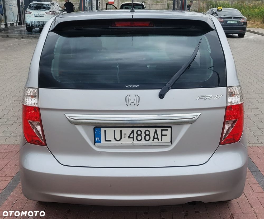 Honda FR-V 1.7 - 7