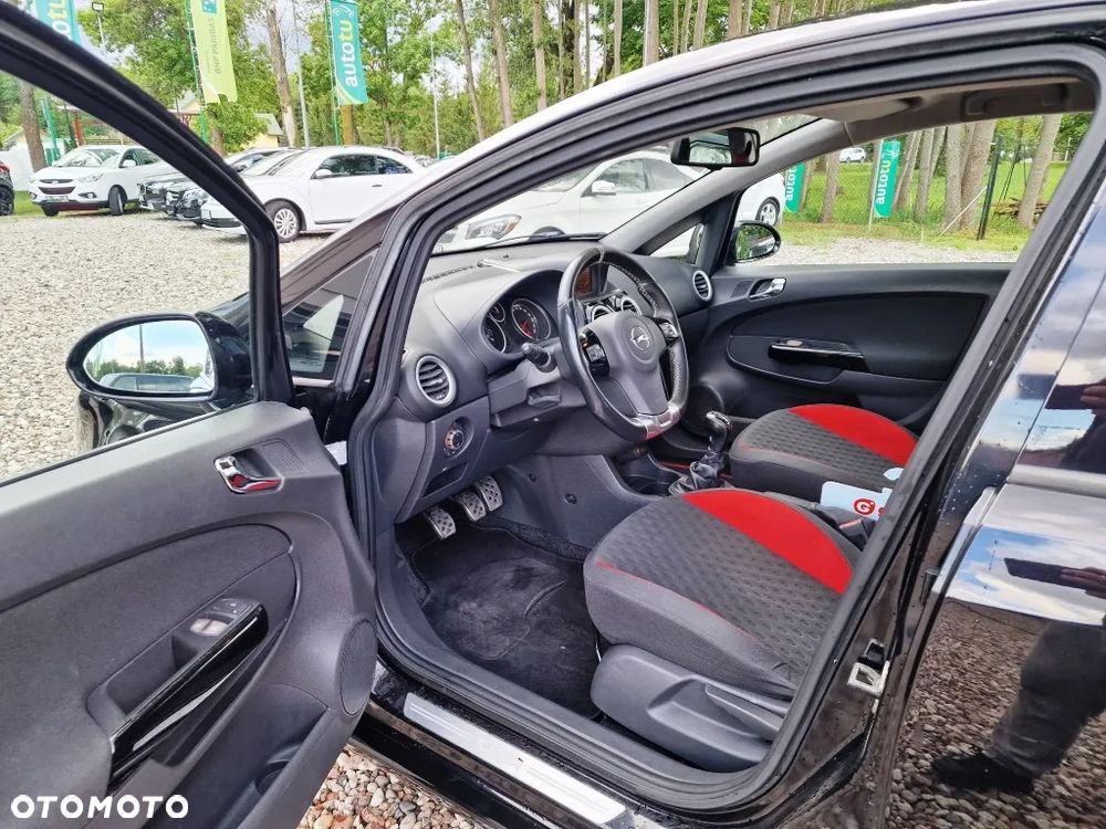 Opel Corsa 1.6 Turbo GSi - 7