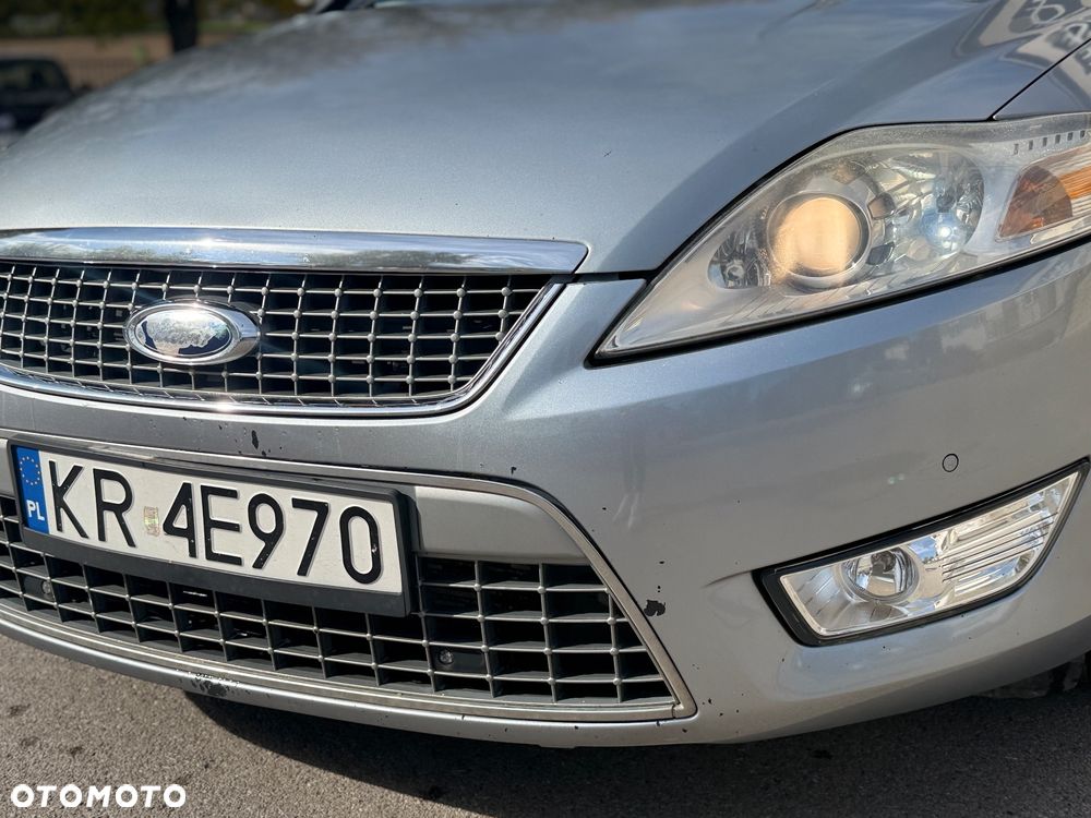 Ford Mondeo - 8