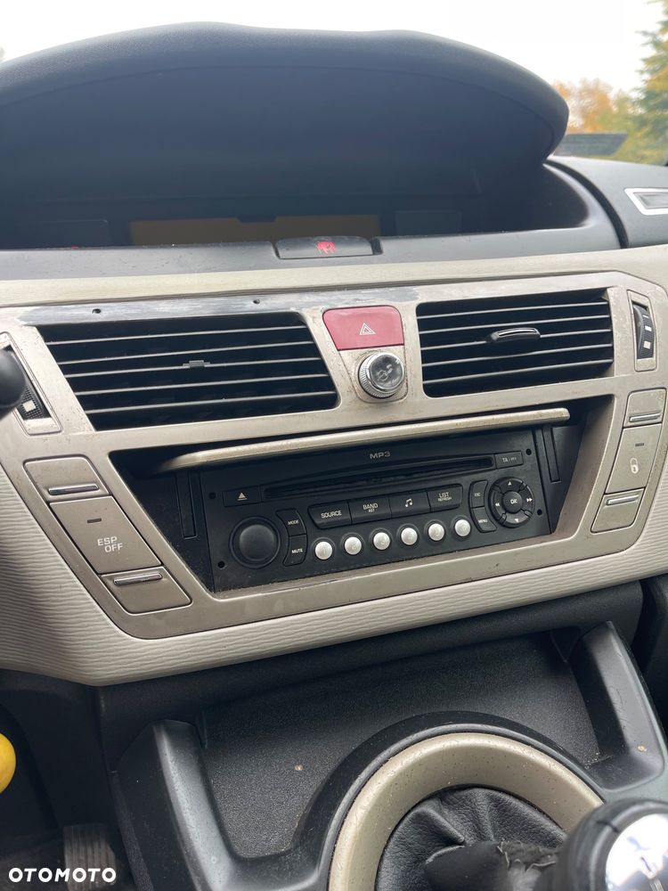 Citroën C4 Picasso - 11