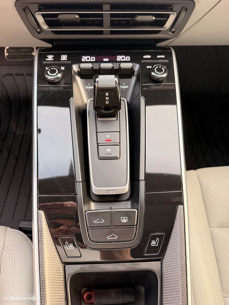 Porsche 911 (992) Turbo S PDK - 16