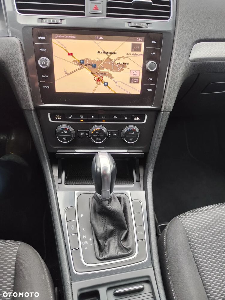 Volkswagen Golf 1.6 TDI (BlueMotion Technology) DSG Comfortline - 22