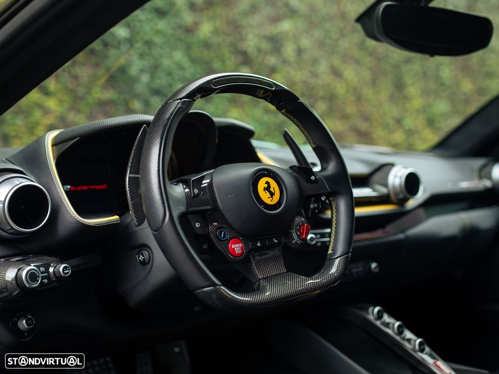 Ferrari 812 Superfast Standard - 35