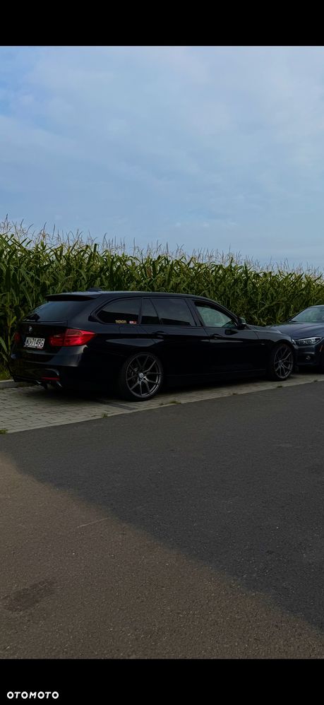BMW Seria 3 320d Sport Line - 3