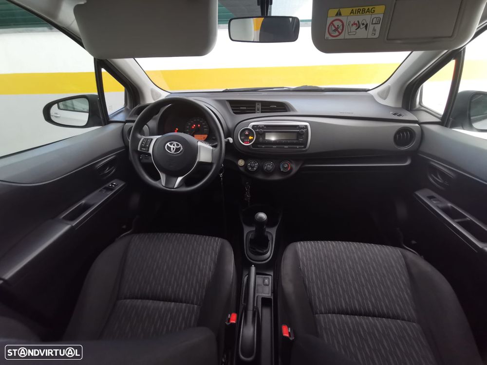 Toyota Yaris 1.0 VVT-i ACtive+AC - 8