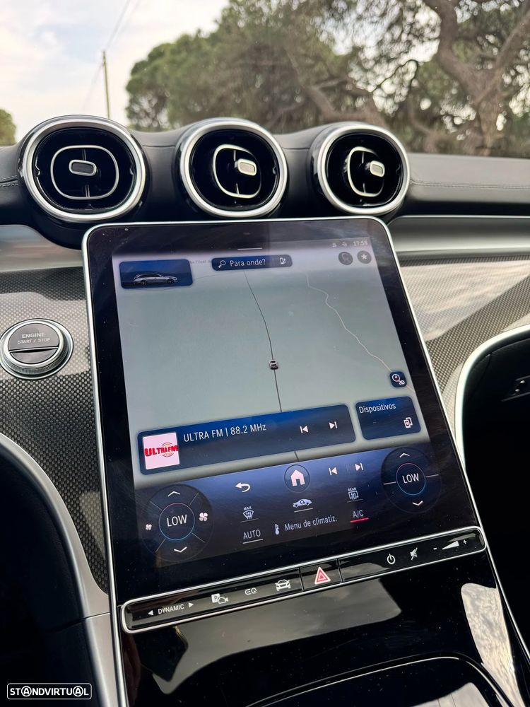 Mercedes-Benz C 300 e T 9G-TRONIC AMG Line - 13