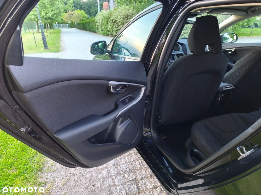 Volvo V40 D2 Drive-E Dynamic Edition - 23
