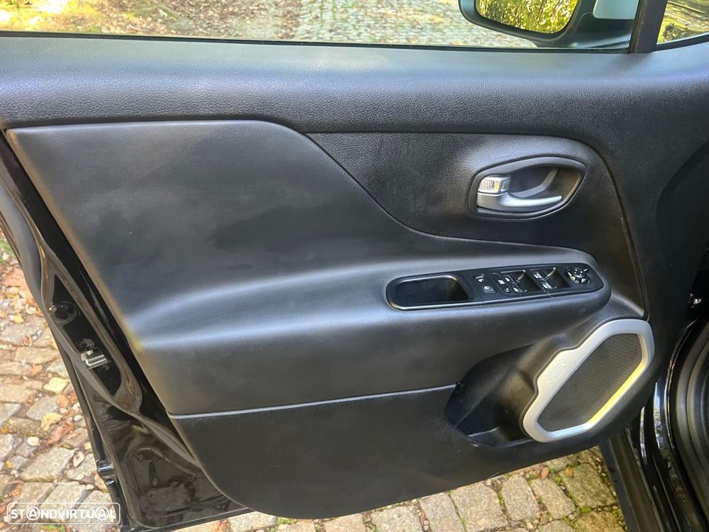 Jeep Renegade 2.0 MJD Trailhawk AT9 - 12