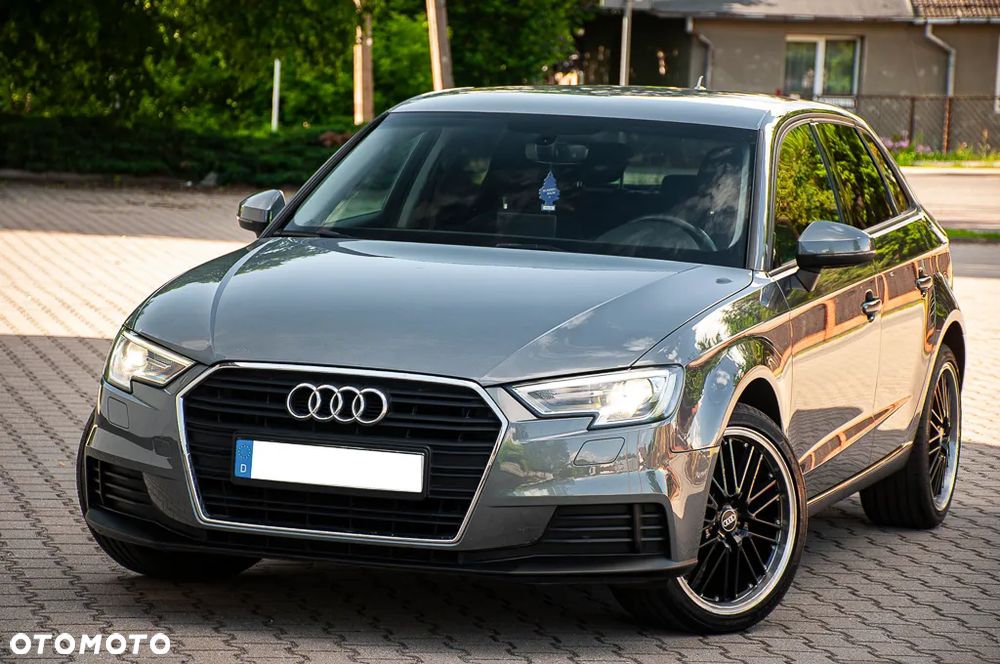 Audi A3 Sportback 1.6 TDI - 1