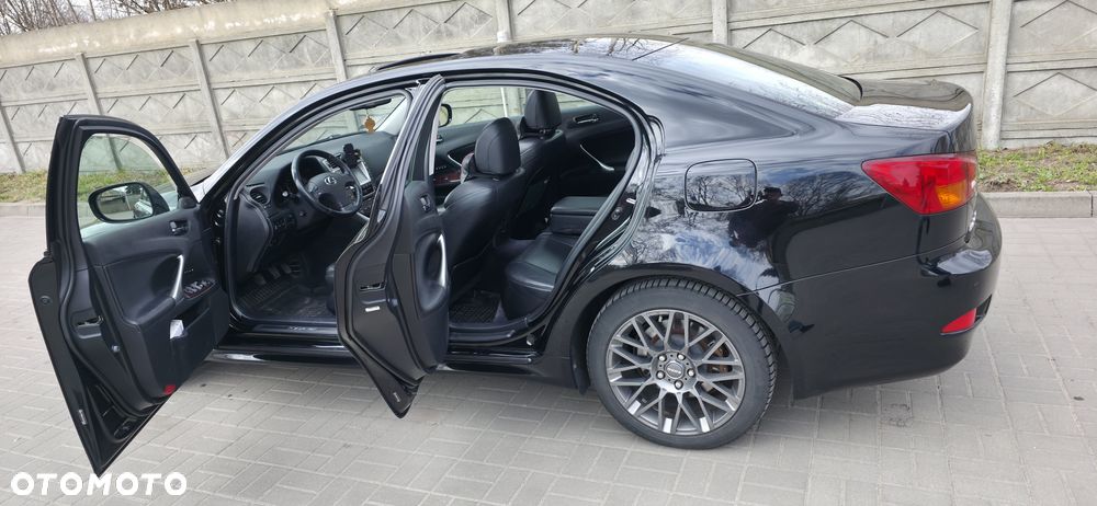 Lexus IS 220 D Prestige - 7