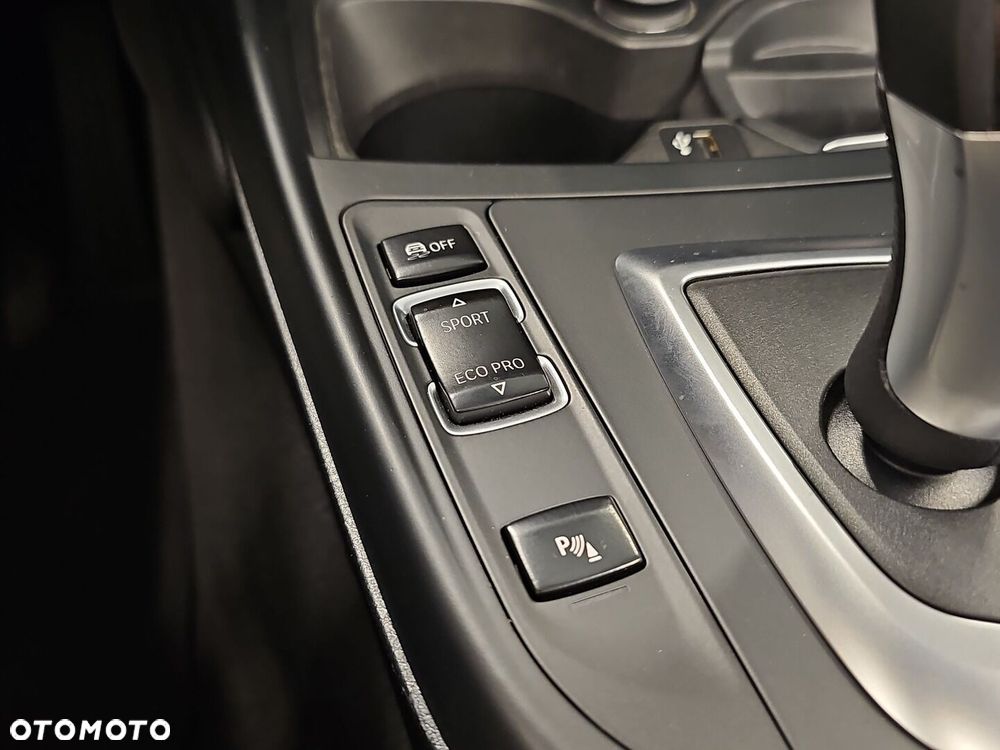 BMW Seria 2 - 34
