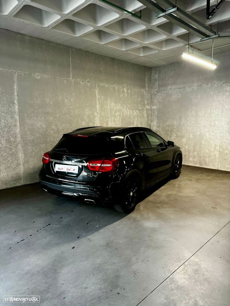 Mercedes-Benz GLA 200 d AMG Line - 24