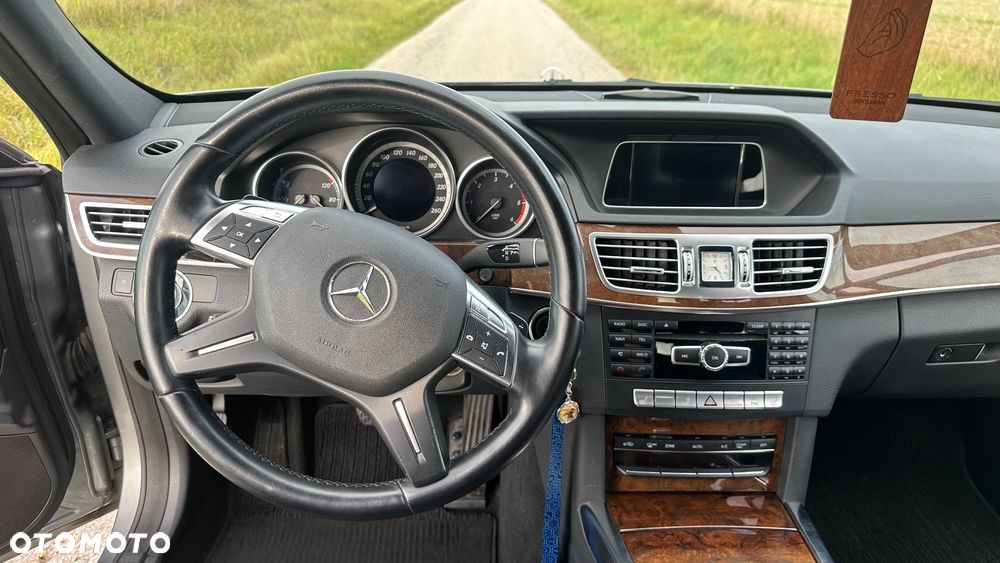 Mercedes-Benz Klasa E 300 BlueTEC 7G-TRONIC Elegance - 10