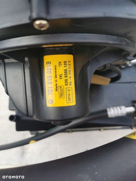 Nagrzewnica klimatronik vw t4 701219021B - 4