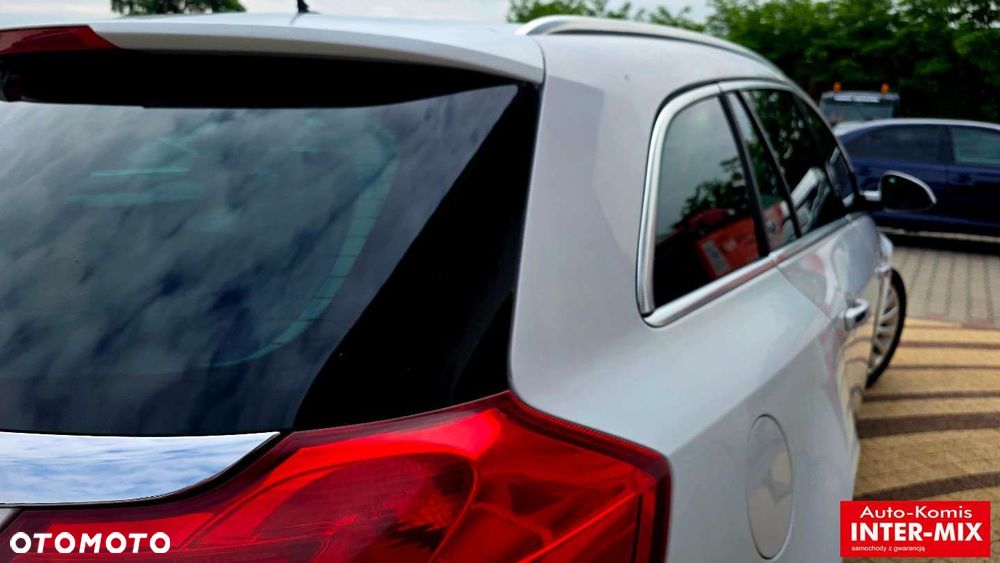 Opel Insignia - 17