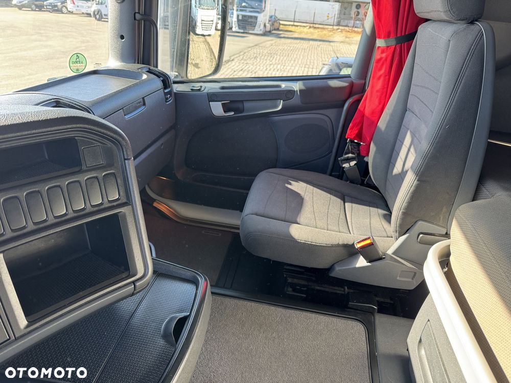 Scania R 450 Mega - 13