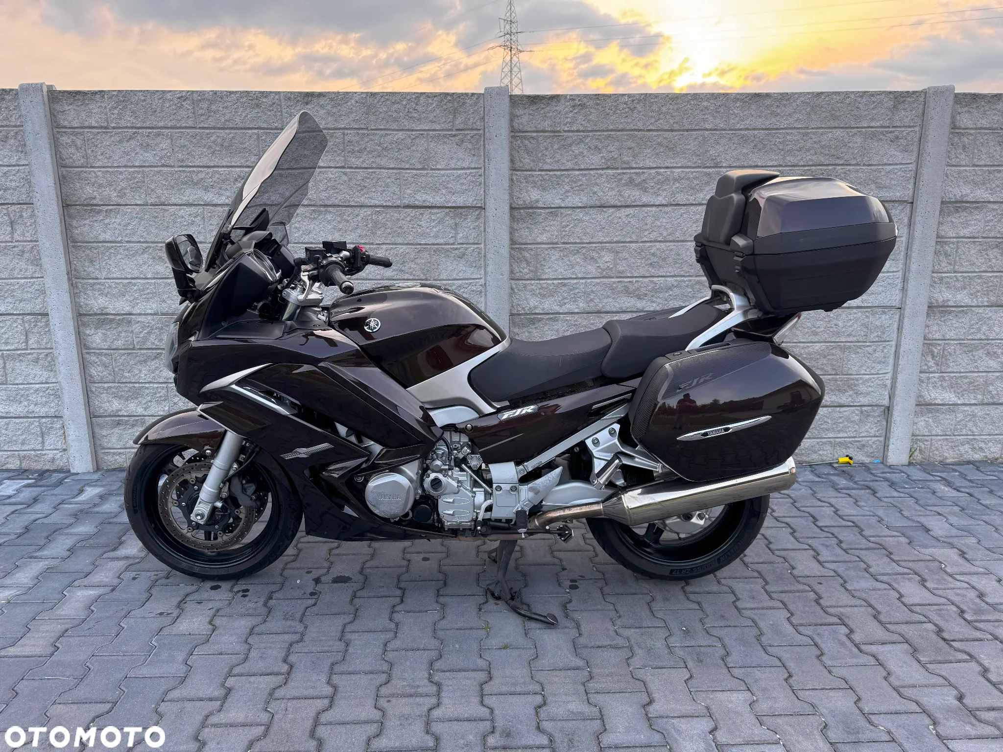 Yamaha FJR - 4