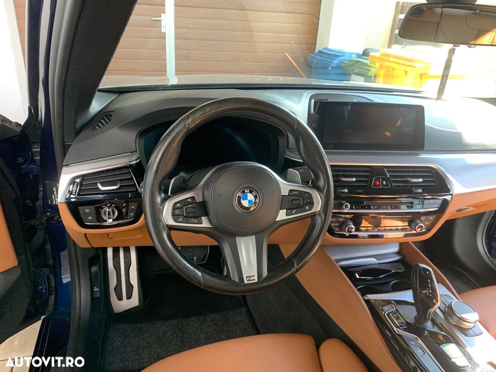 BMW Seria 5 530d xDrive AT - 17