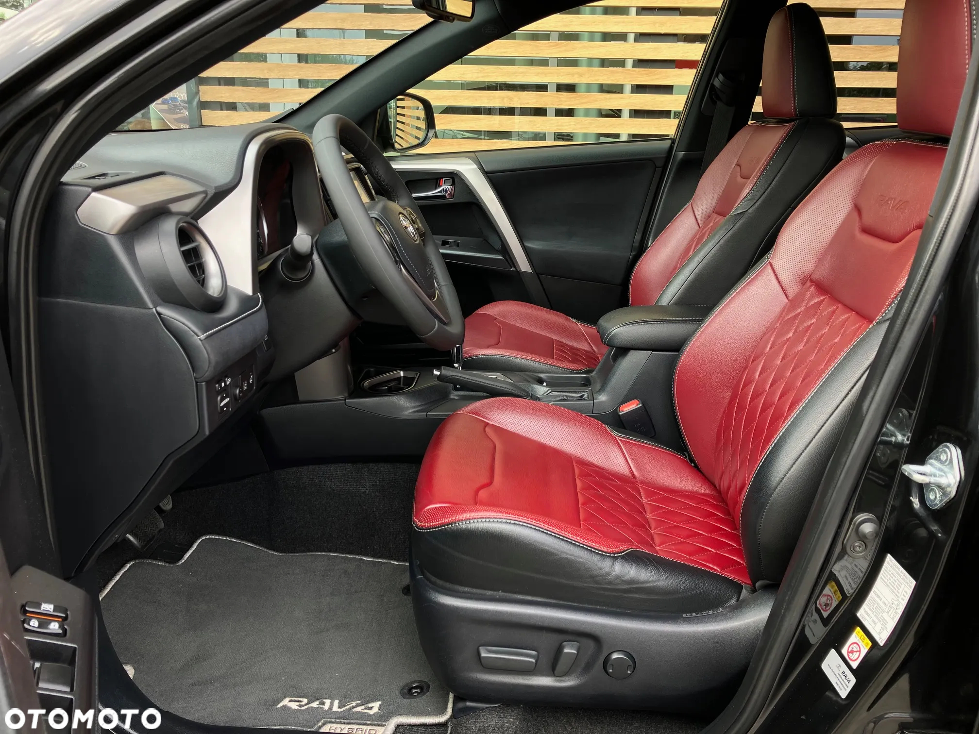 Toyota RAV4 Hybrid Prestige 4x2 - 38
