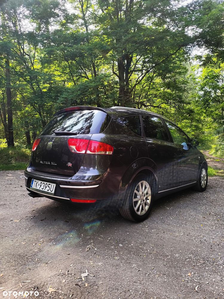 Seat Altea XL 2.0 TDI Style DSG - 2