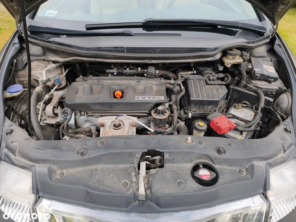 Honda Civic 1.8 Executive - 19